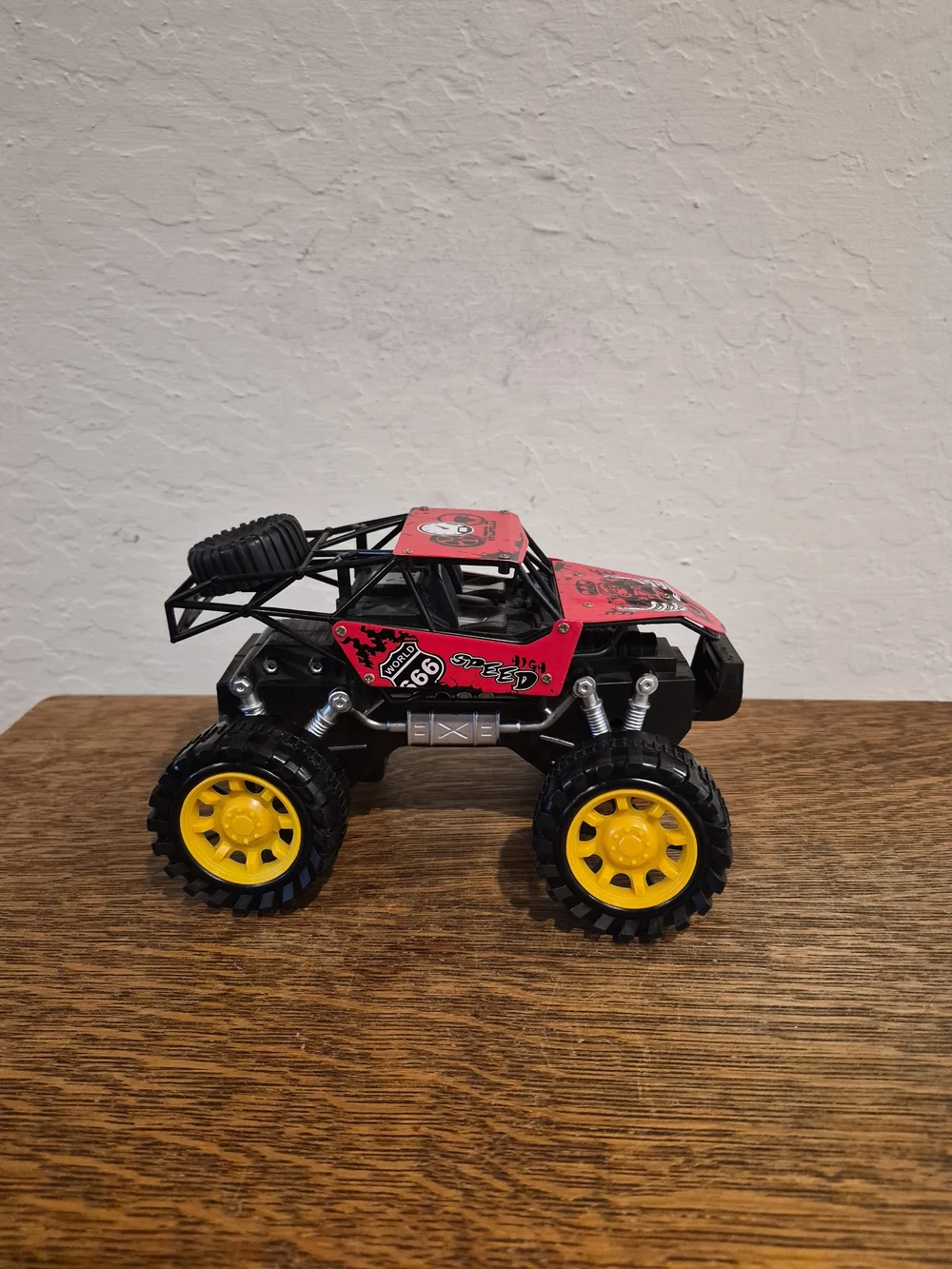 Mad Runner X Speed Friction Rock Crawler/Monster Truck Toy Car